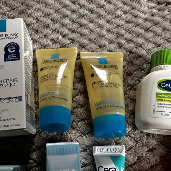 NEW 15 Piece Drugstore Skincare Sample/Travel Set - Picture 4 of 5